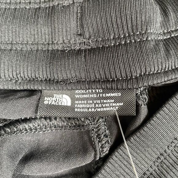 The North Face Aphrodite 2.0 Capri Cropped Womens Hiking Black Size 3XL NEW - Picture 8 of 15